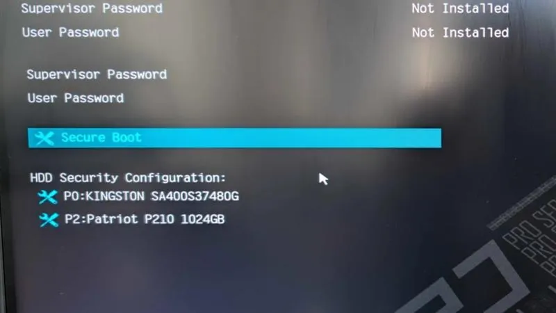 Secure boot w UEFI: jak włączyć i uniknąć błędów przy starcie